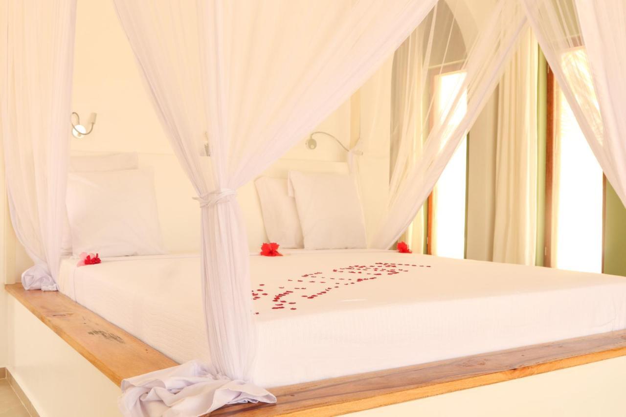 Kijani Beach Villas Бвейю Екстер'єр фото