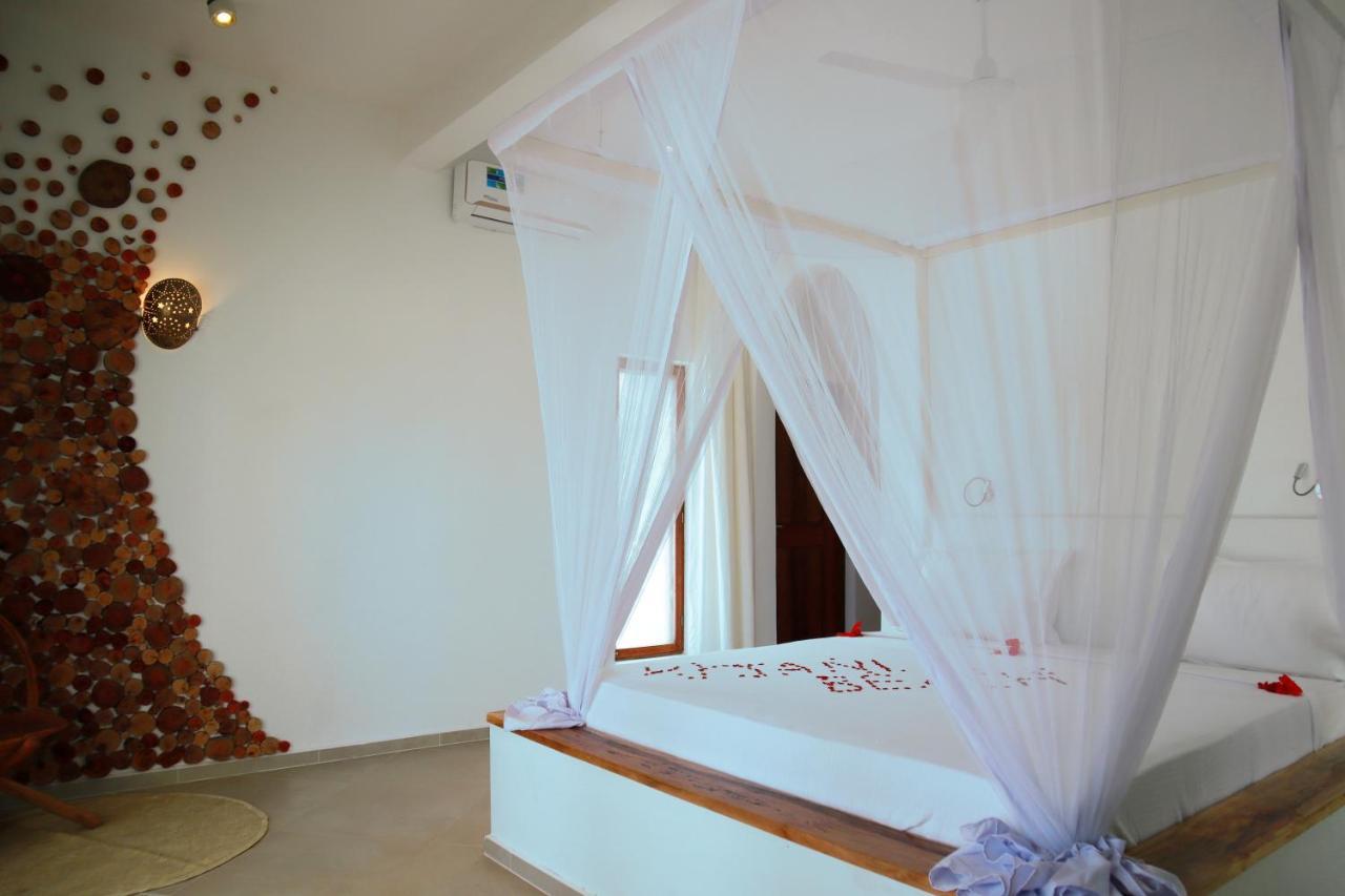 Kijani Beach Villas Бвейю Екстер'єр фото